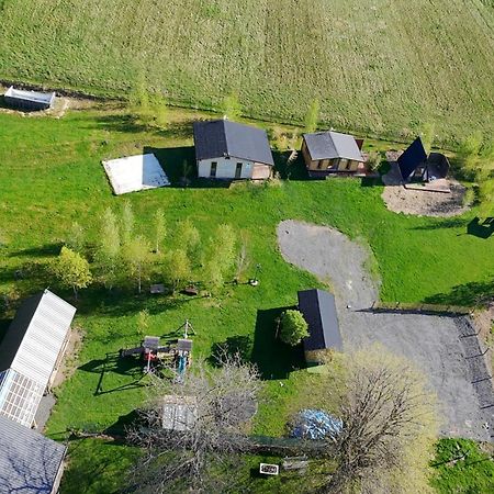 Szalas W Gorach Izerskich, Blisko Swieradow Zdroj I Zamek Czocha, Agroturystyka, Ogrzewanie, Klimatyzacja , Plac Zabaw, Ognisko Z Rusztem I Kijkami, Zywe Zwierzeta, Latem Basen Mirsk 外观 照片
